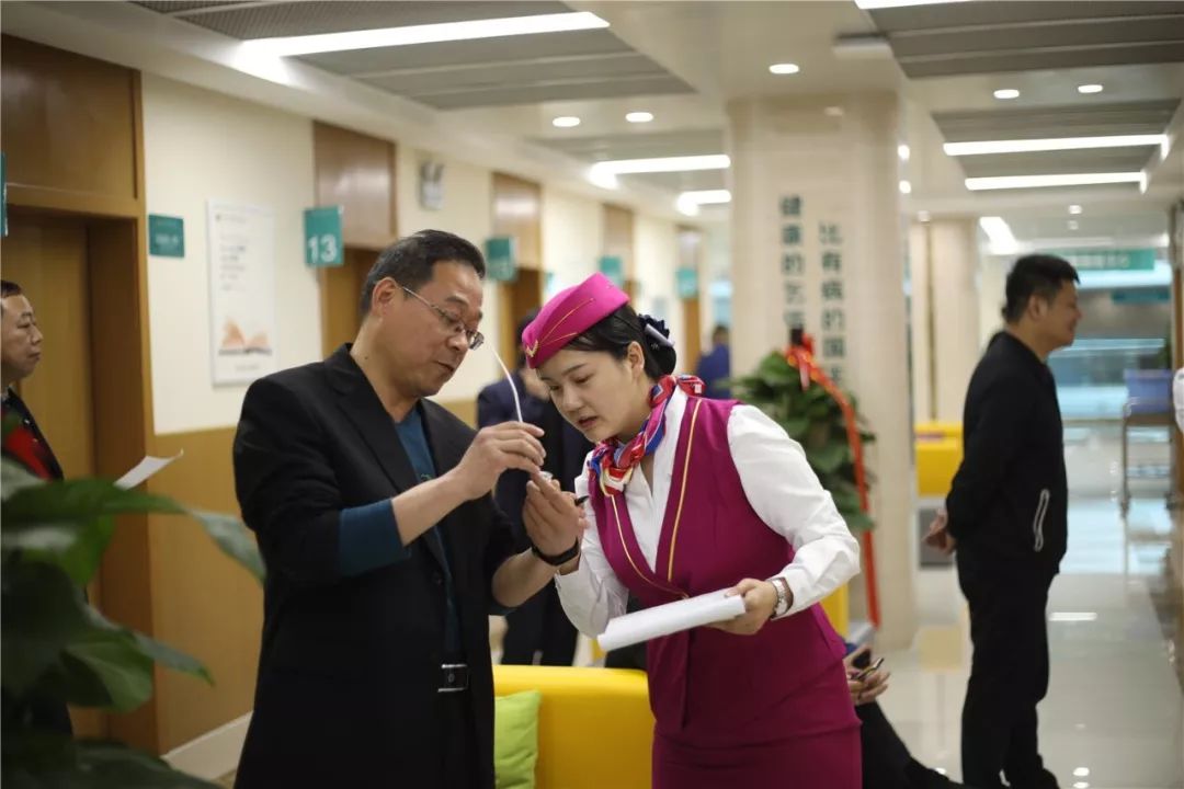 衡阳24小时套医保卡(北京医保卡使用指南)